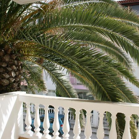 Dionisos Palms Apartments Paralia Dionisiou Eksteriør billede