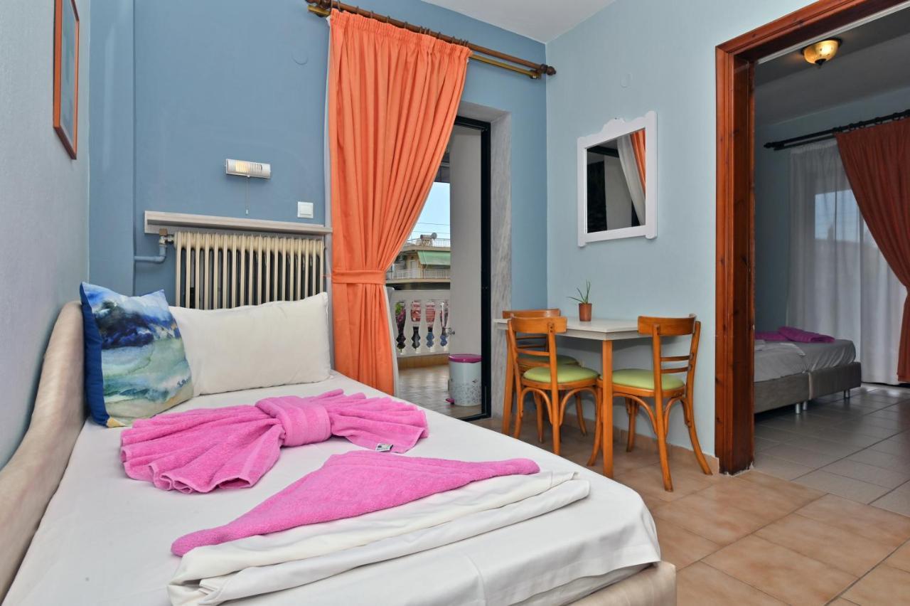 Dionisos Palms Apartments Paralia Dionisiou Eksteriør billede