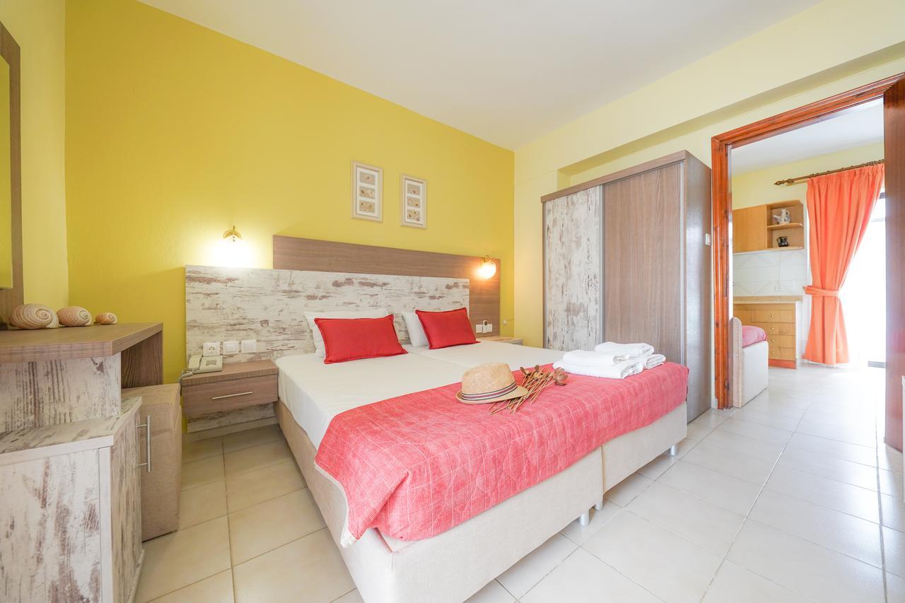 Dionisos Palms Apartments Paralia Dionisiou Eksteriør billede