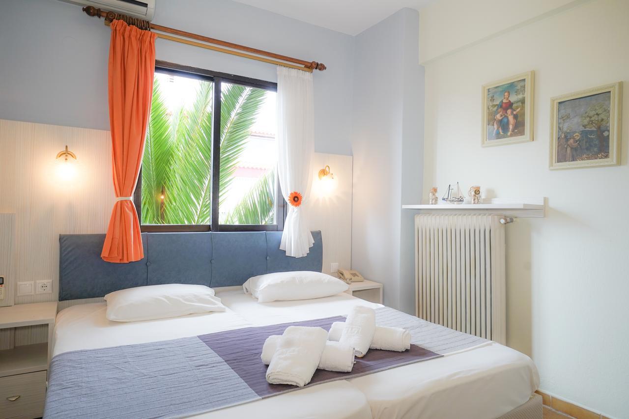 Dionisos Palms Apartments Paralia Dionisiou Eksteriør billede